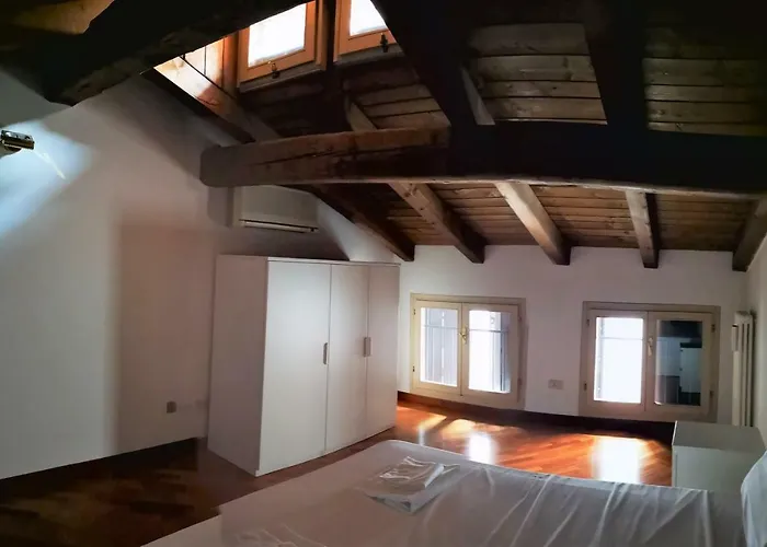 Farolfi Pepoli 아파트 볼로냐